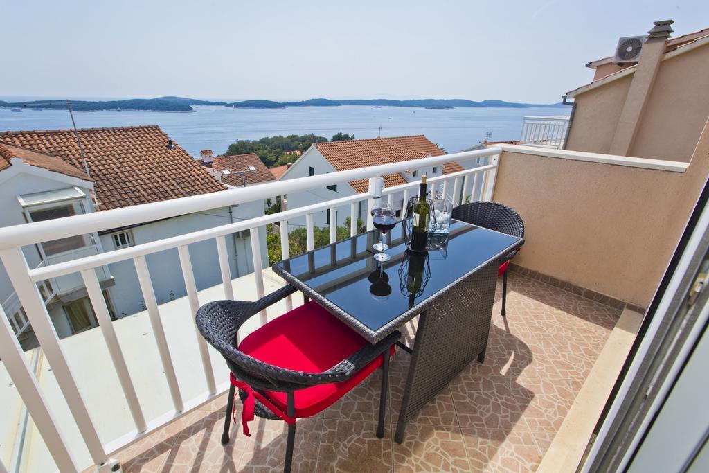 Apartments Roso - Zf Hvar Hvar Town Exterior photo