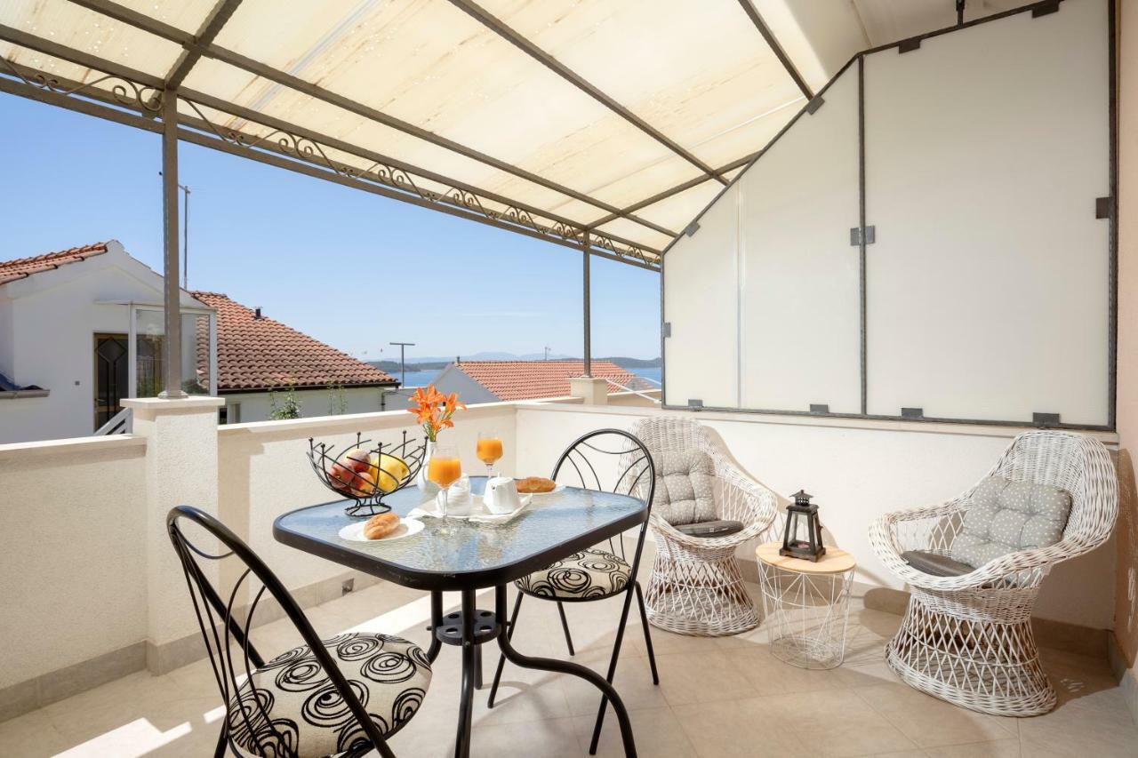 Apartments Roso - Zf Hvar Hvar Town Exterior photo