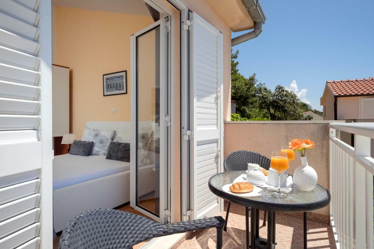 Apartments Roso - Zf Hvar Hvar Town Exterior photo